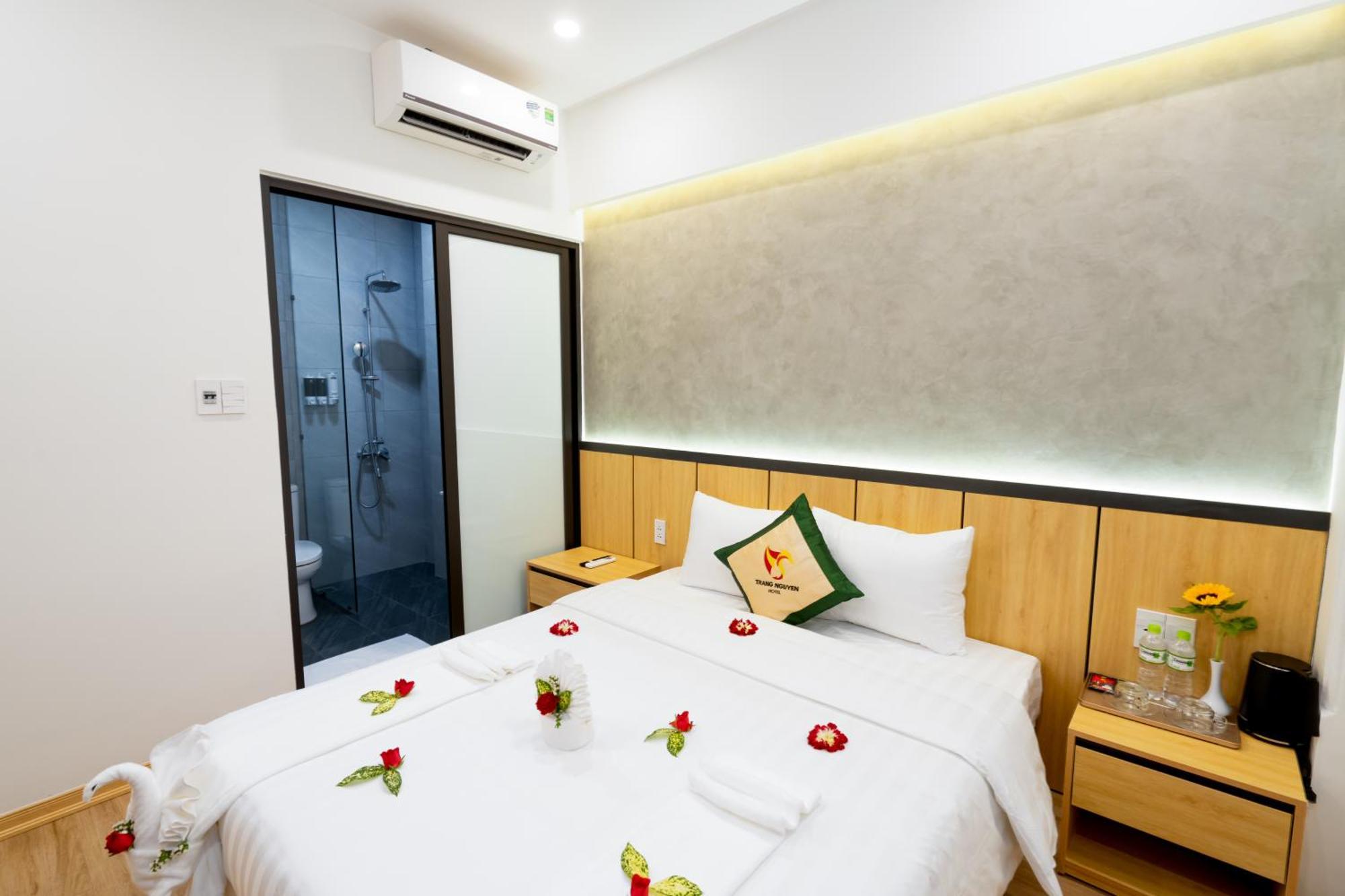Trang Nguyen Hue Hotel Exterior photo